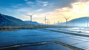 Renewable Energy in Smart Manufacturing: Tech Integration and ESG Compliance